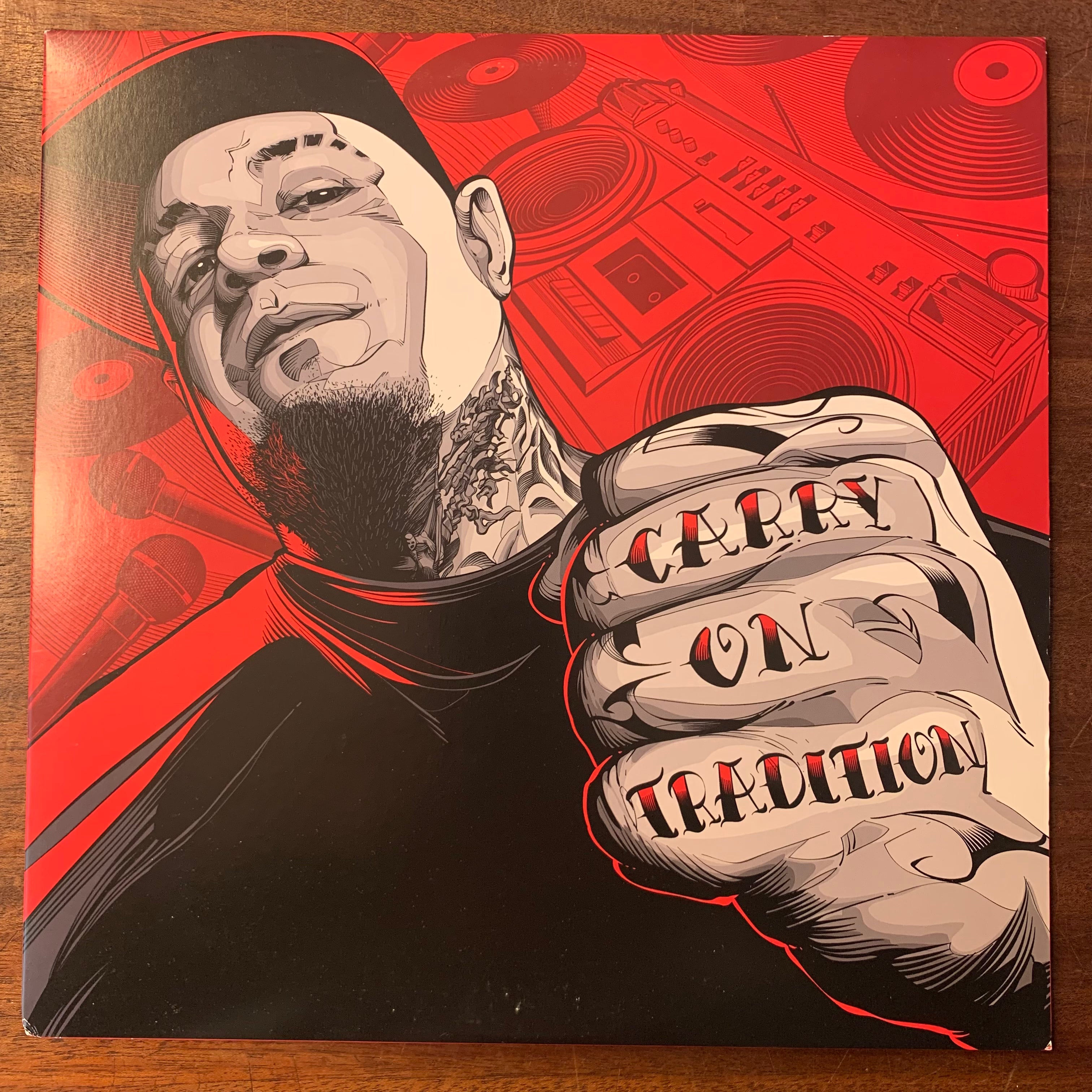 PAZ, VINNIE - CARRY ON TRADITION