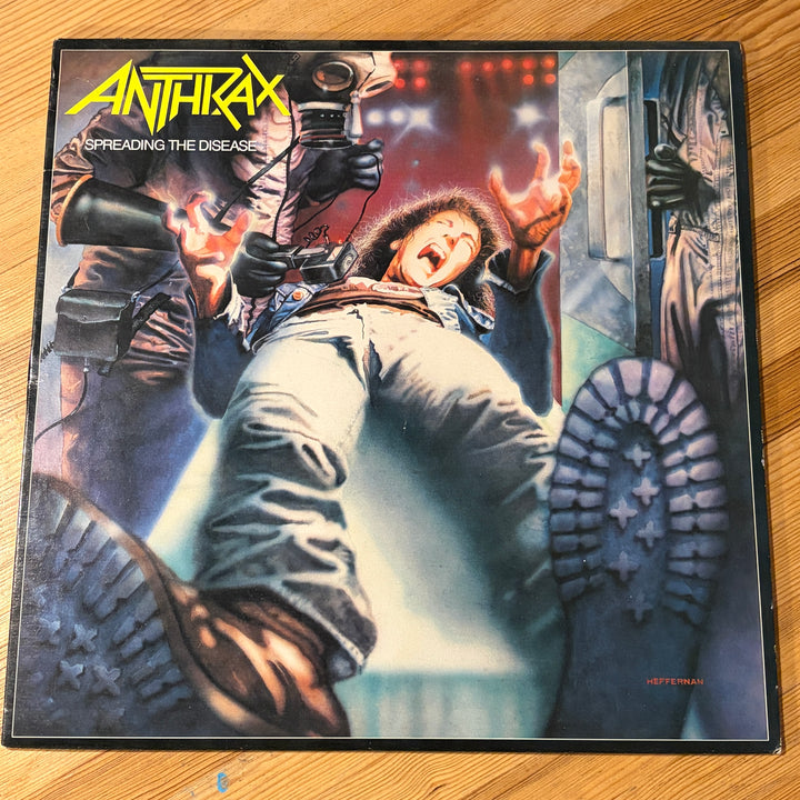 ANTHRAX - SPREADING THE DISEASE