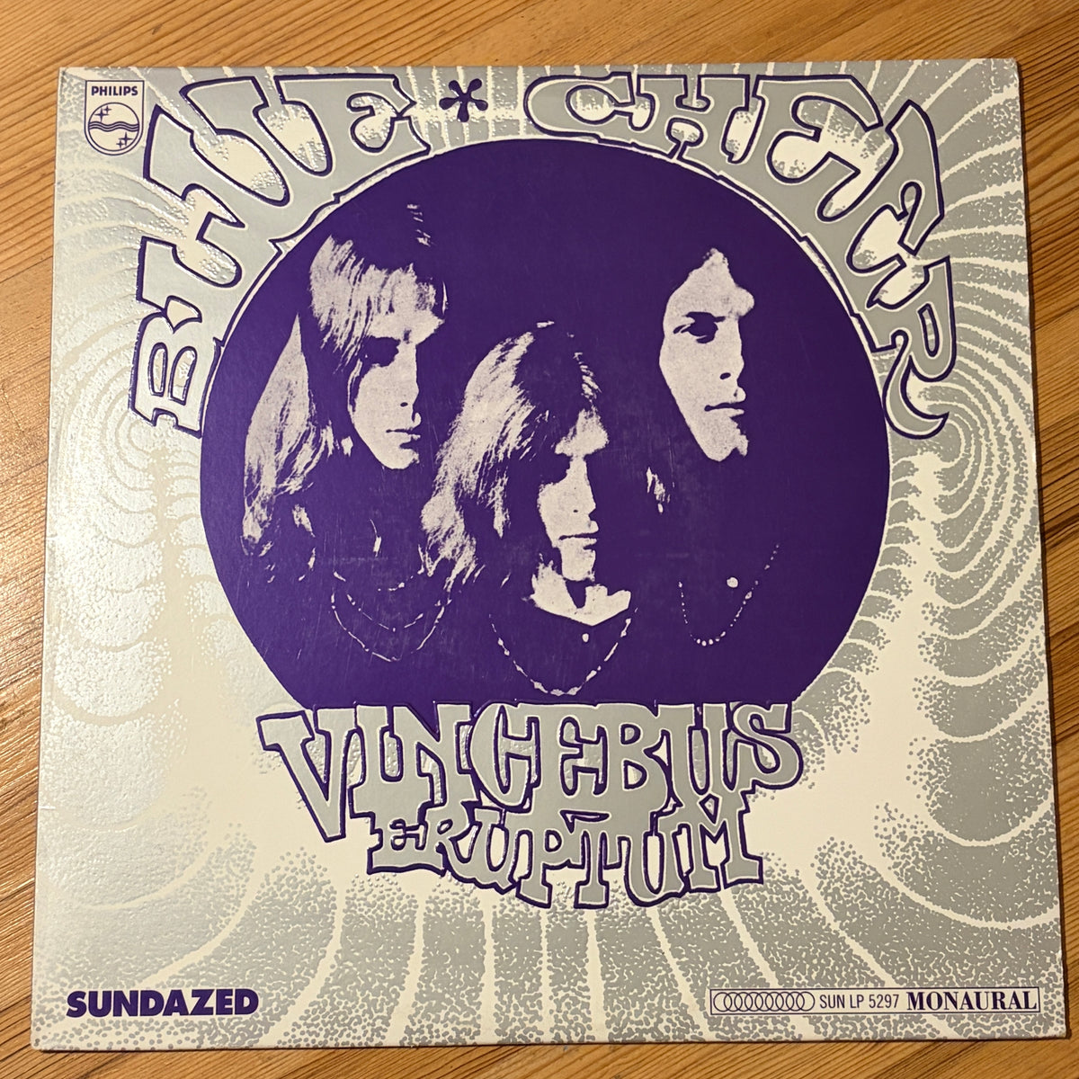 BLUE CHEER - VINCEBUS ERUPTUM