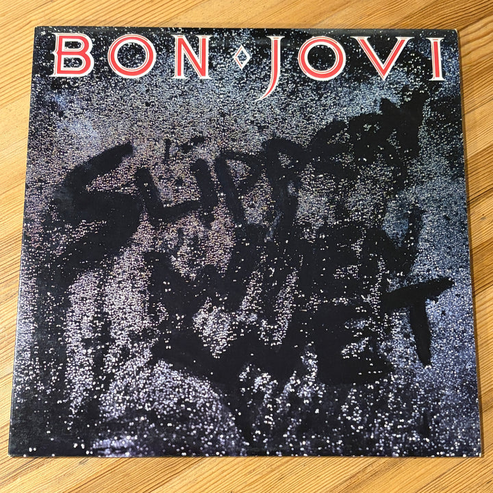 BON JOVI - SLIPPERY WHEN WET