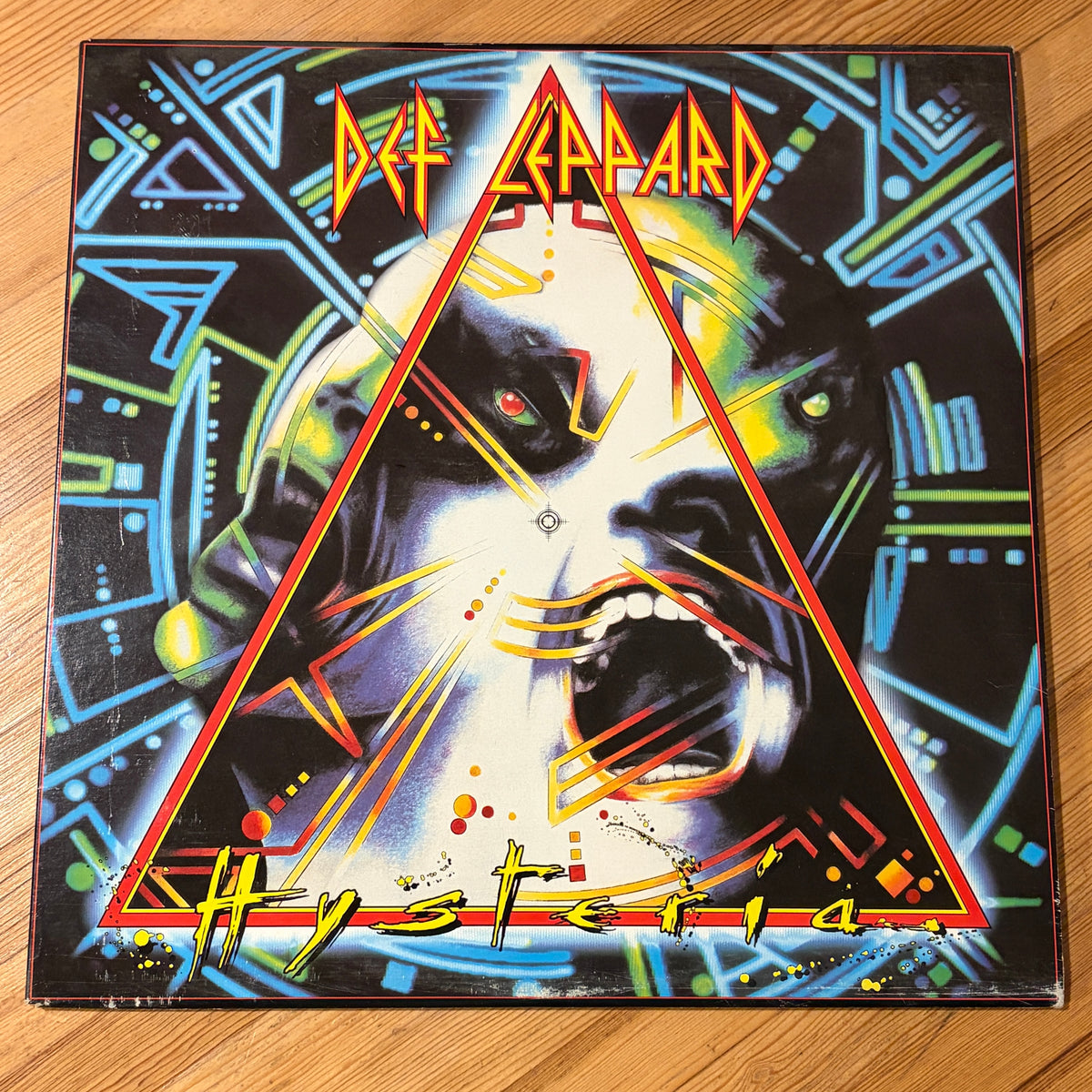 DEF LEPPARD - HYSTERIA