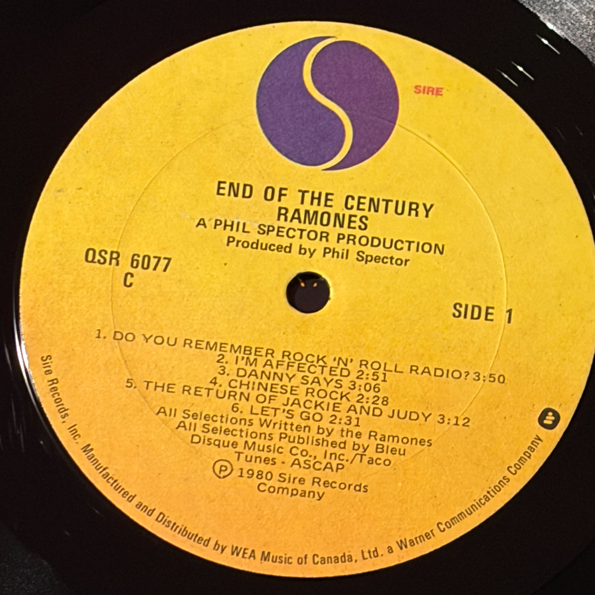 RAMONES - END OF THE CENTURY