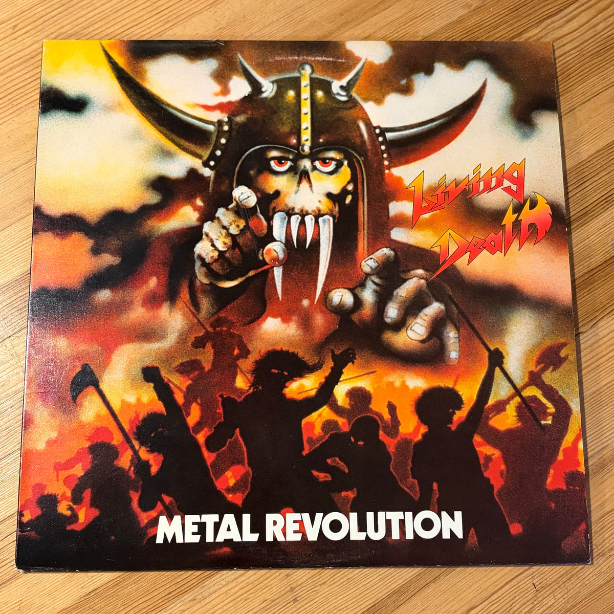 LIVING DEATH - METAL REVOLUTION