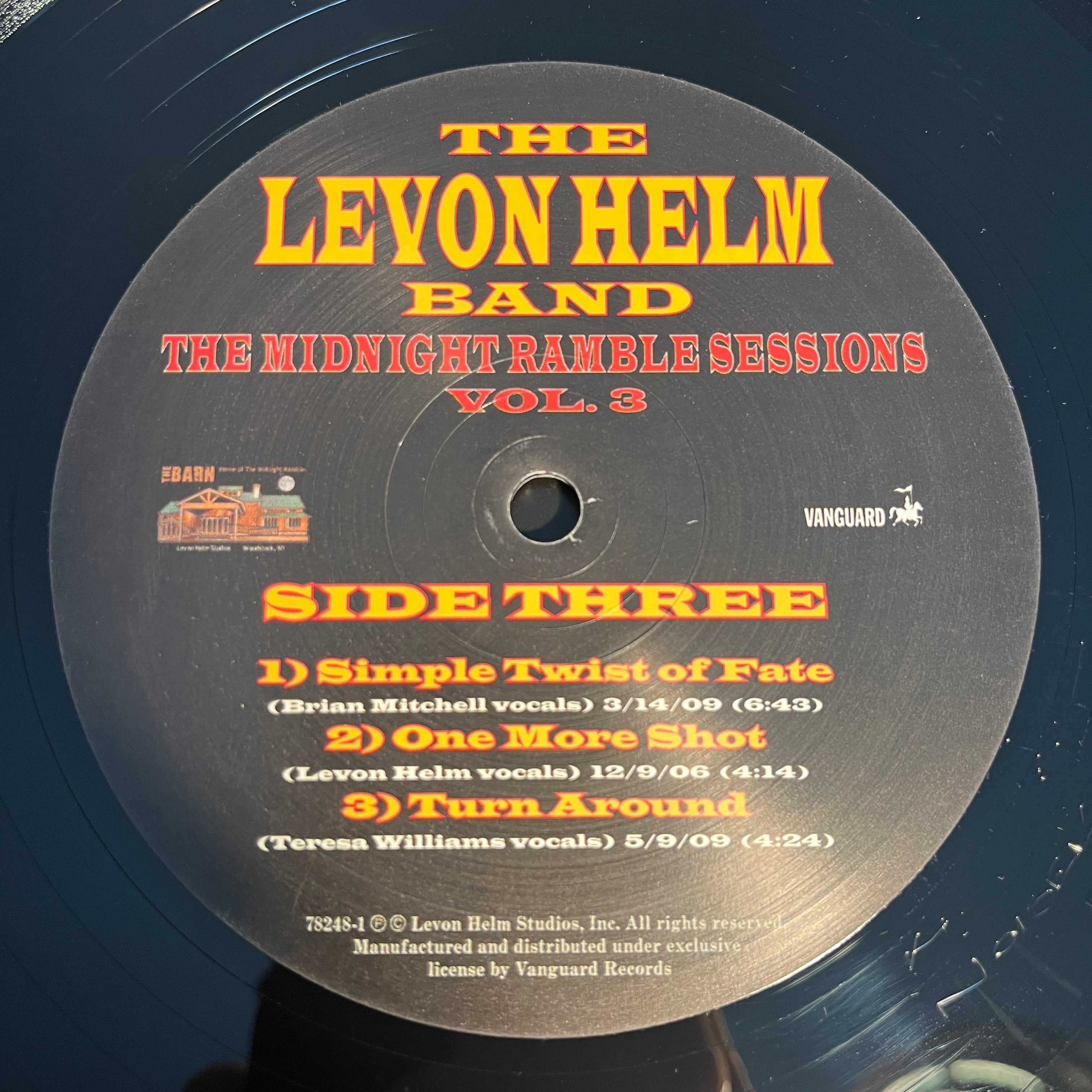 HELM, LEVON - IT'S SHOWTIME: THE MIDNIGHT RAMBLE SESSIONS VOL.3