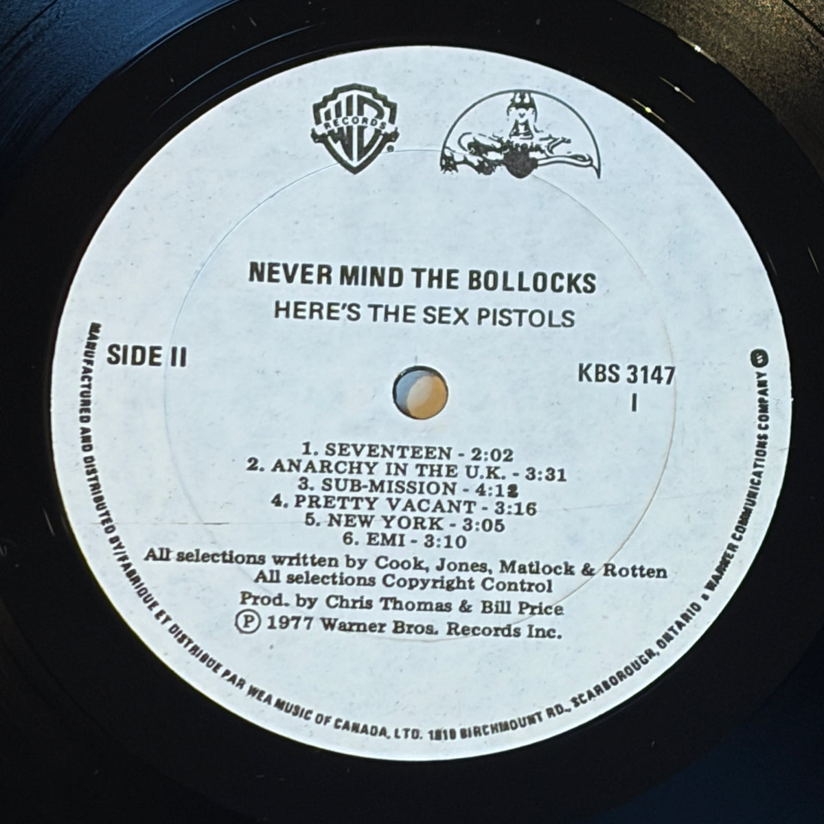 SEX PISTOLS - NEVER MIND THE BOLLOCKS