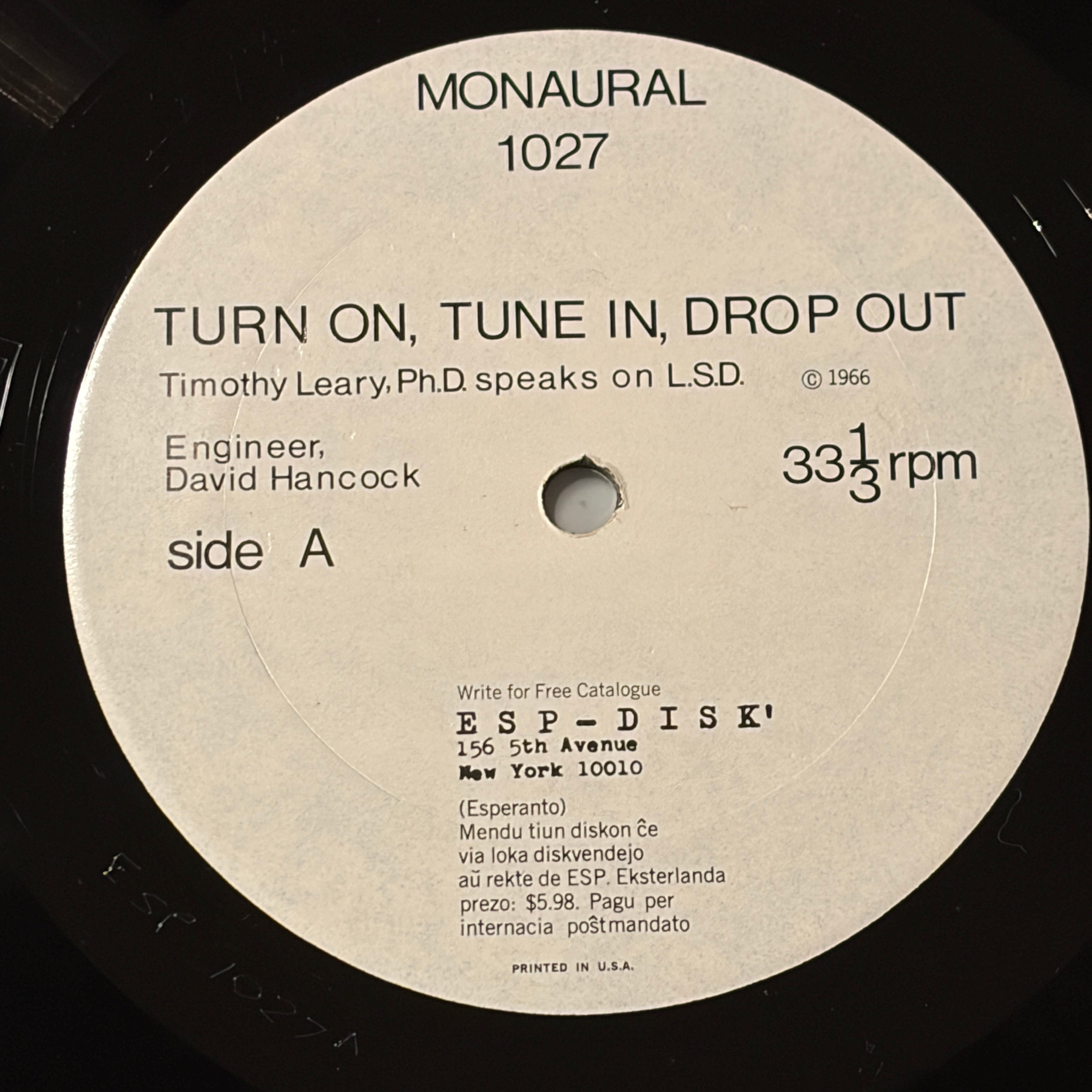 LEARY, TIMOTHY - TURN ON, TUNE IN, DROP OUT