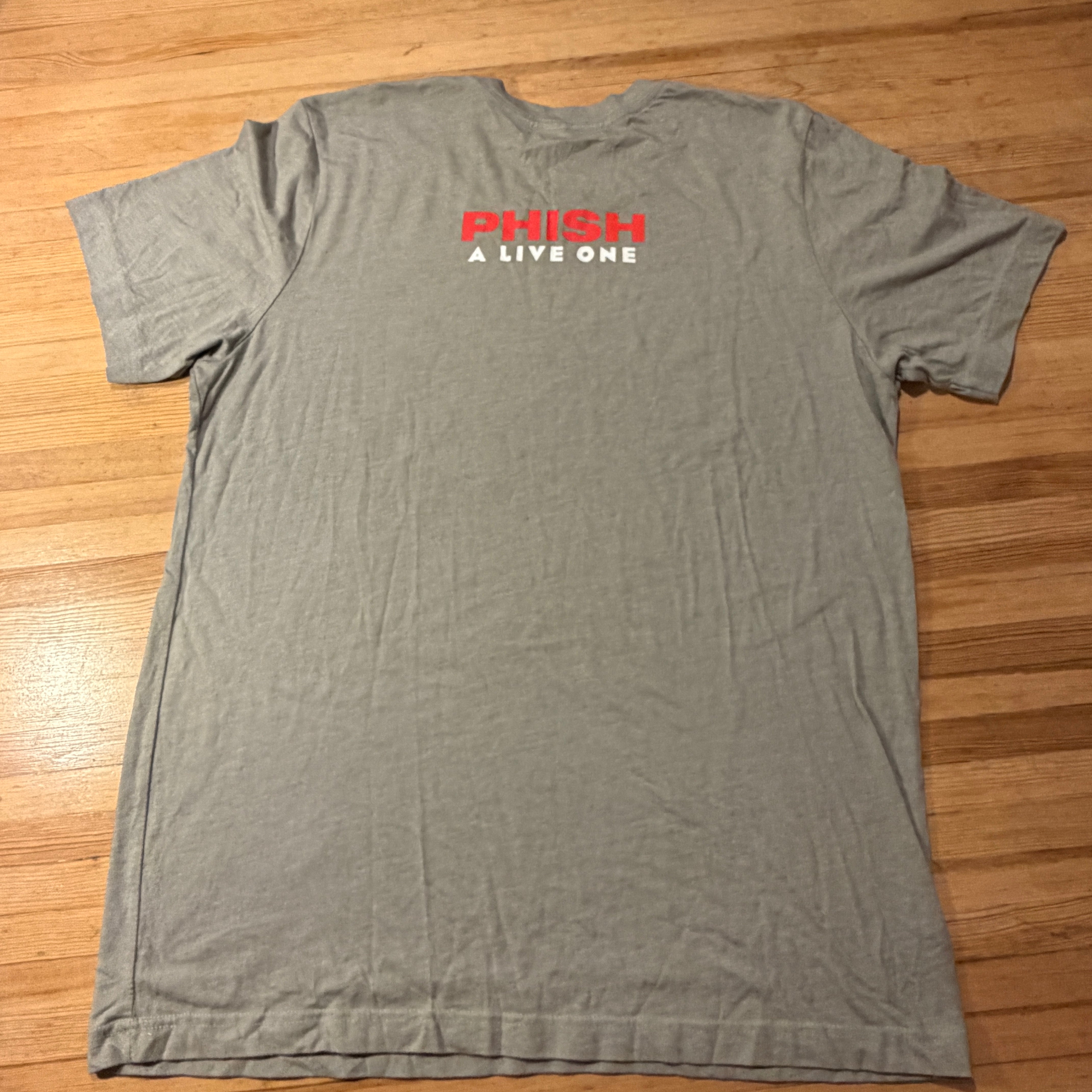 T-SHIRT - PHISH - A LIVE ONE