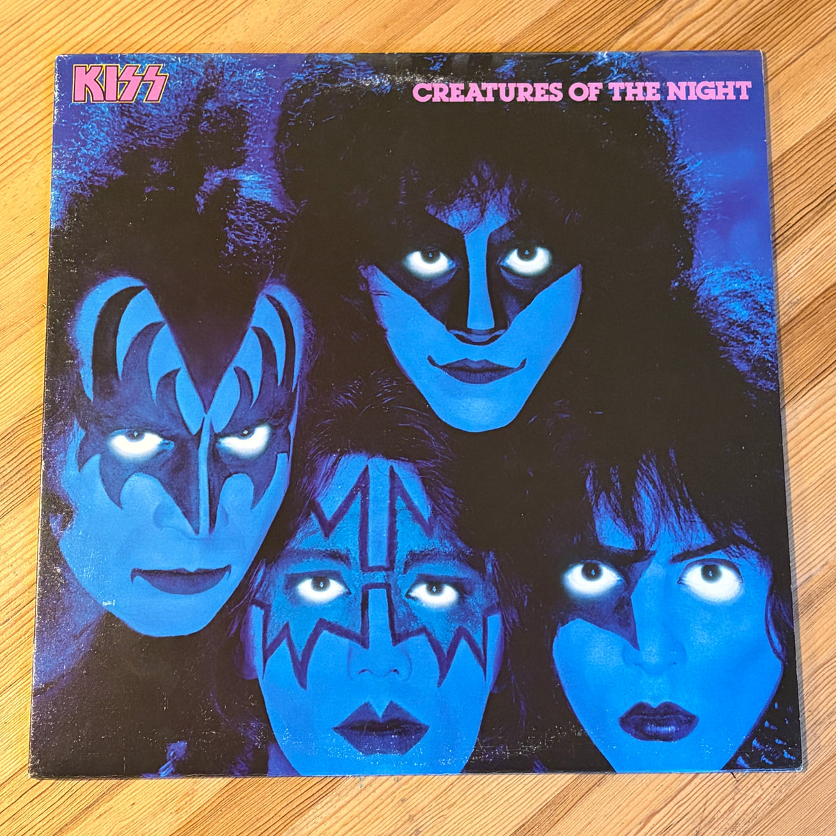 KISS - CREATURES OF THE NIGHT