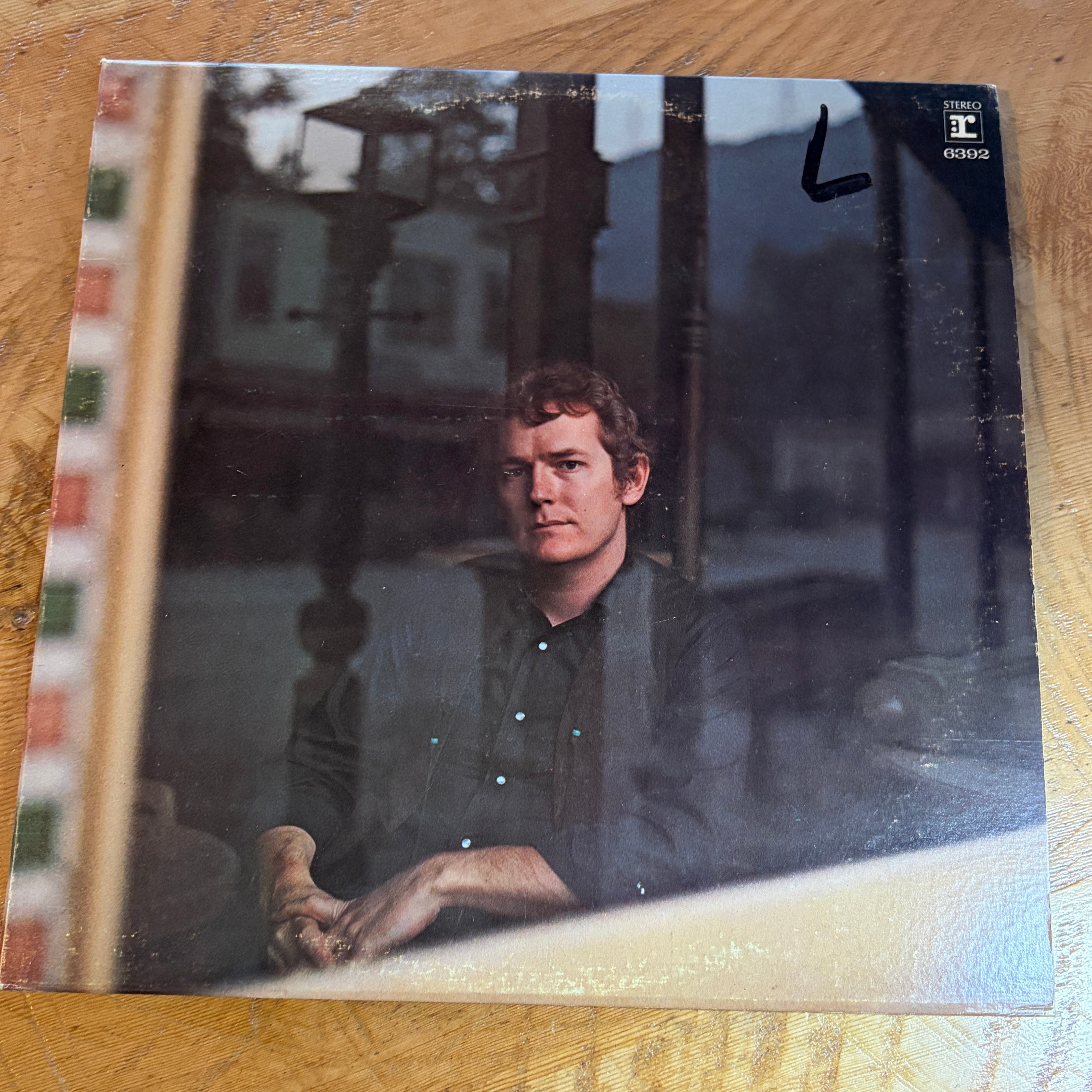 LIGHTFOOT, GORDON - SIT DOWN YOUNG STRANGER
