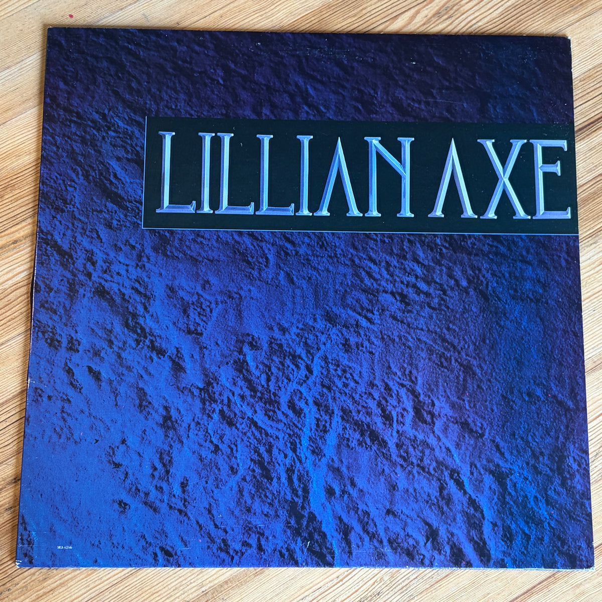 LILLIAN AXE - S/T