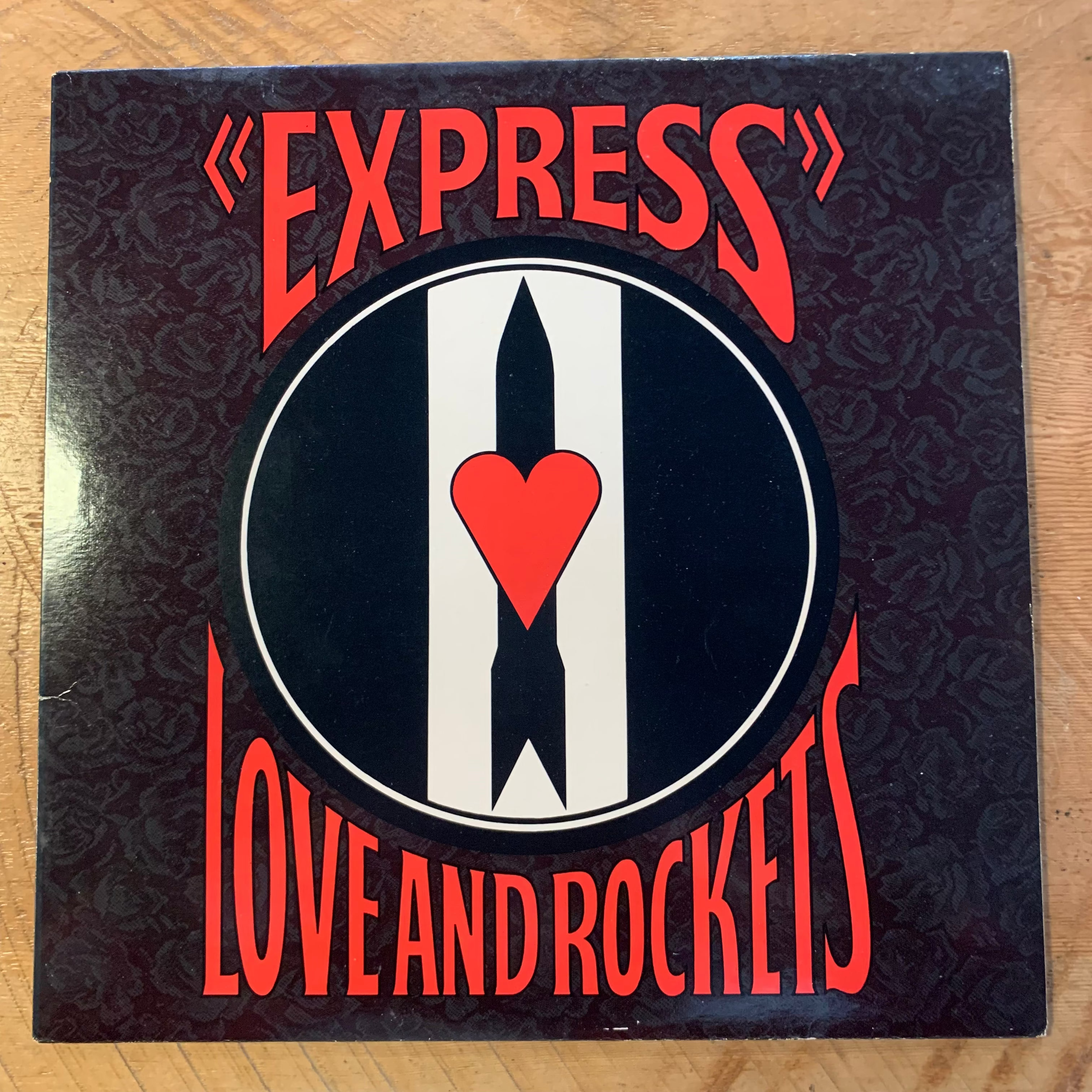 LOVE_AND_ROCKETS_-_EXPRESS