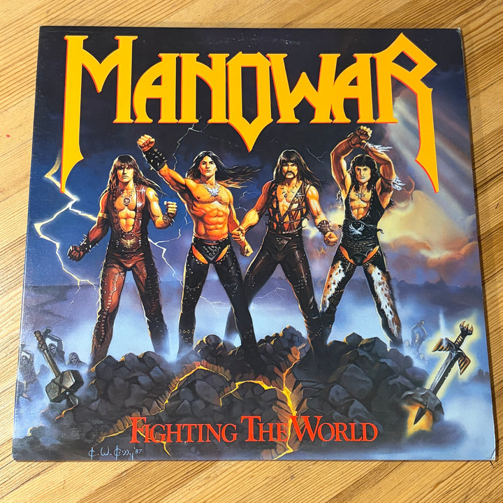 MANOWAR - FIGHTING THE WORLD