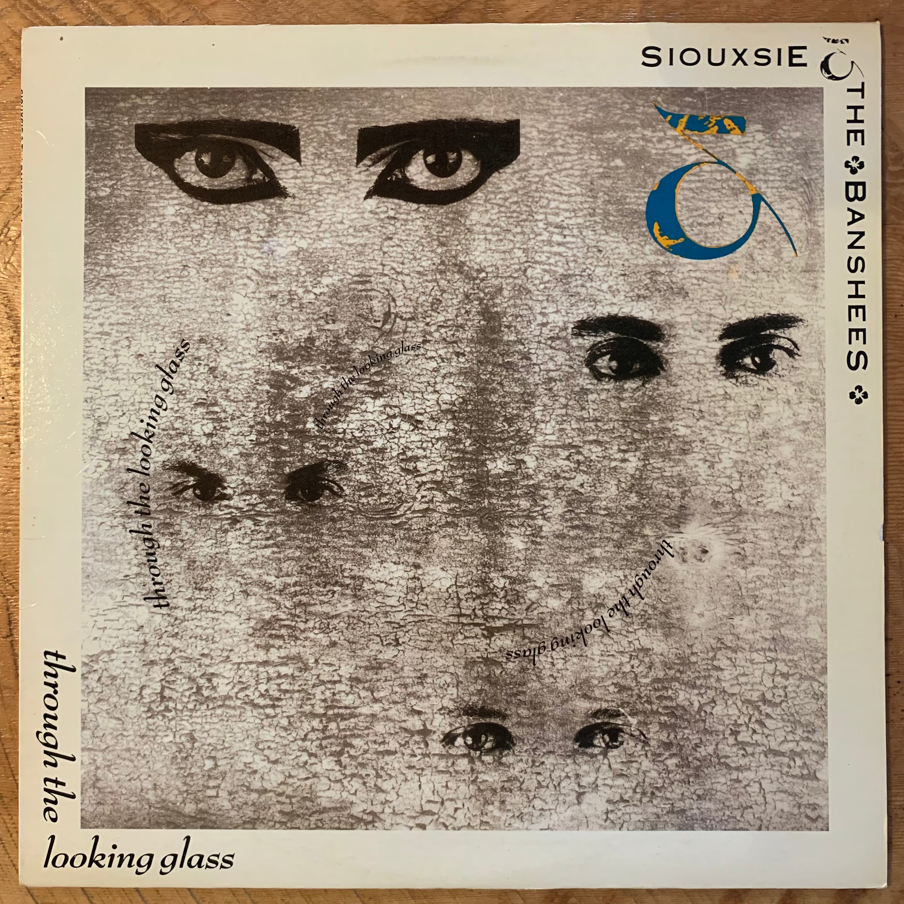 SIOUXSIE AND THE BANSHEES - THROUGH THE LOOKING GLASS