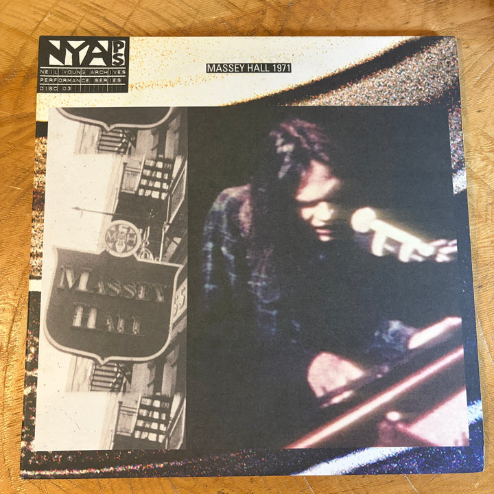 YOUNG, NEIL - MASSEY HALL 1971