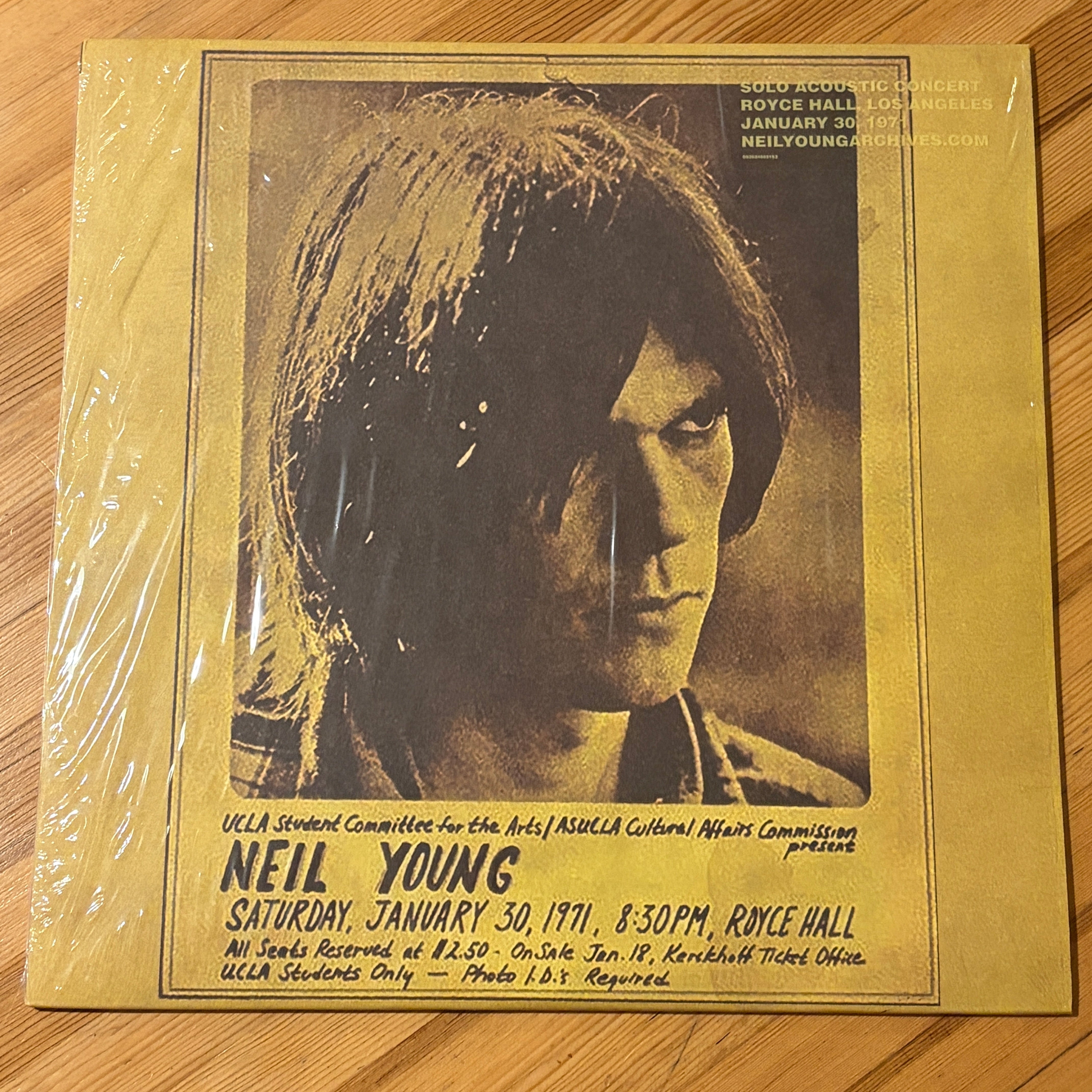 YOUNG, NEIL - ROYCE HALL 1971