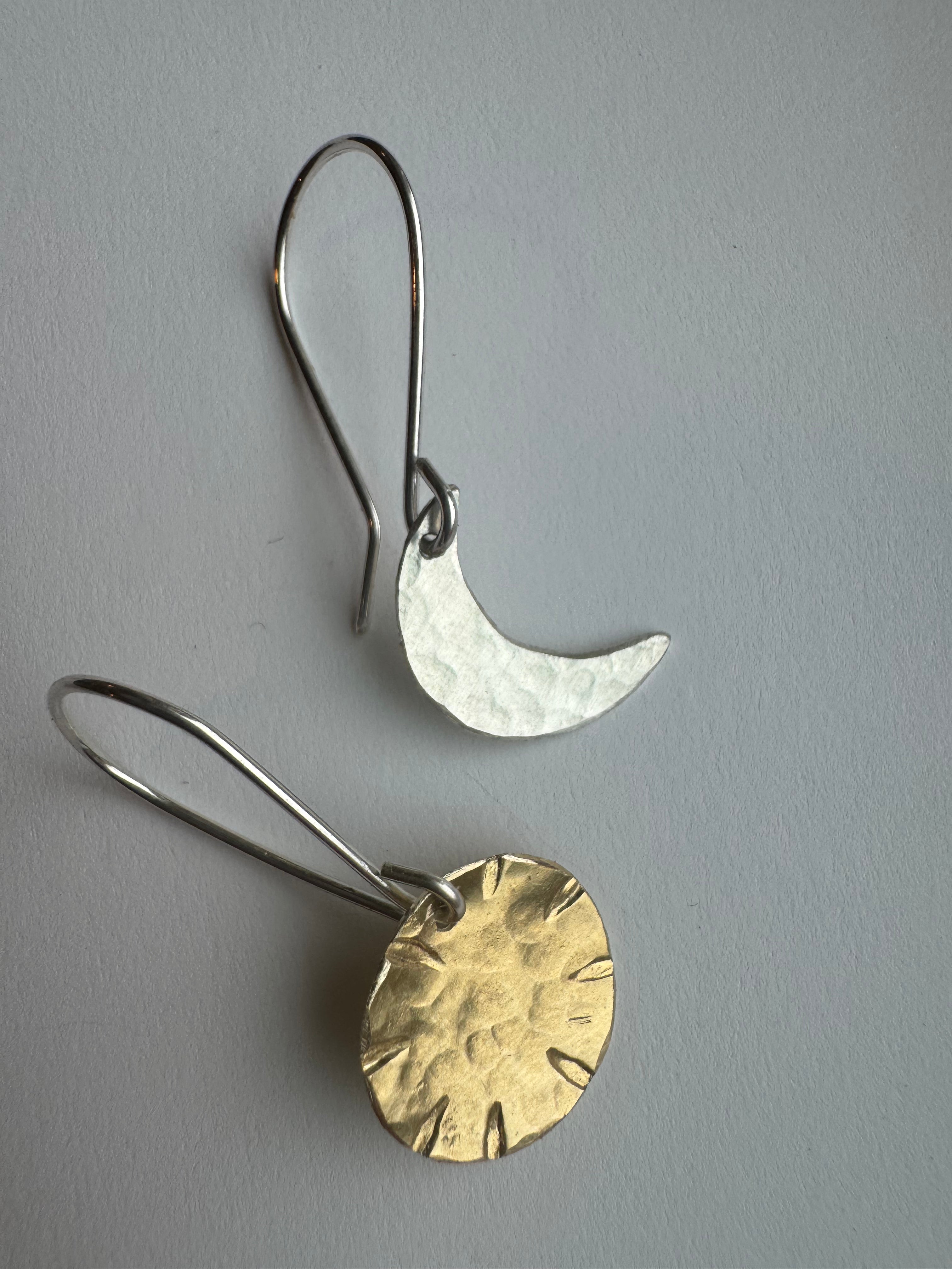 Sun and Moon Mismatch